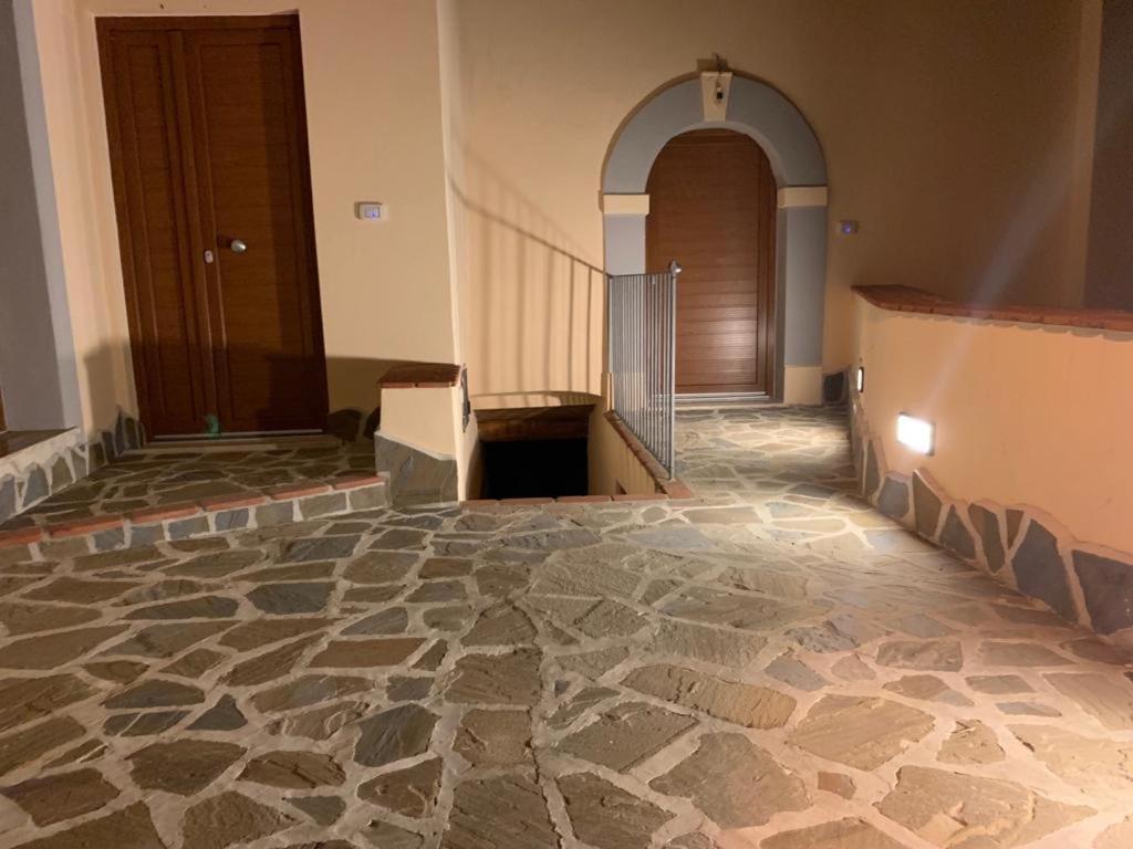 הוילה Cuccaro Vetere Casa N'Donda מראה חיצוני תמונה